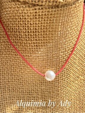 Alquimia Coral Pink Cord with Single White Pearl Necklace